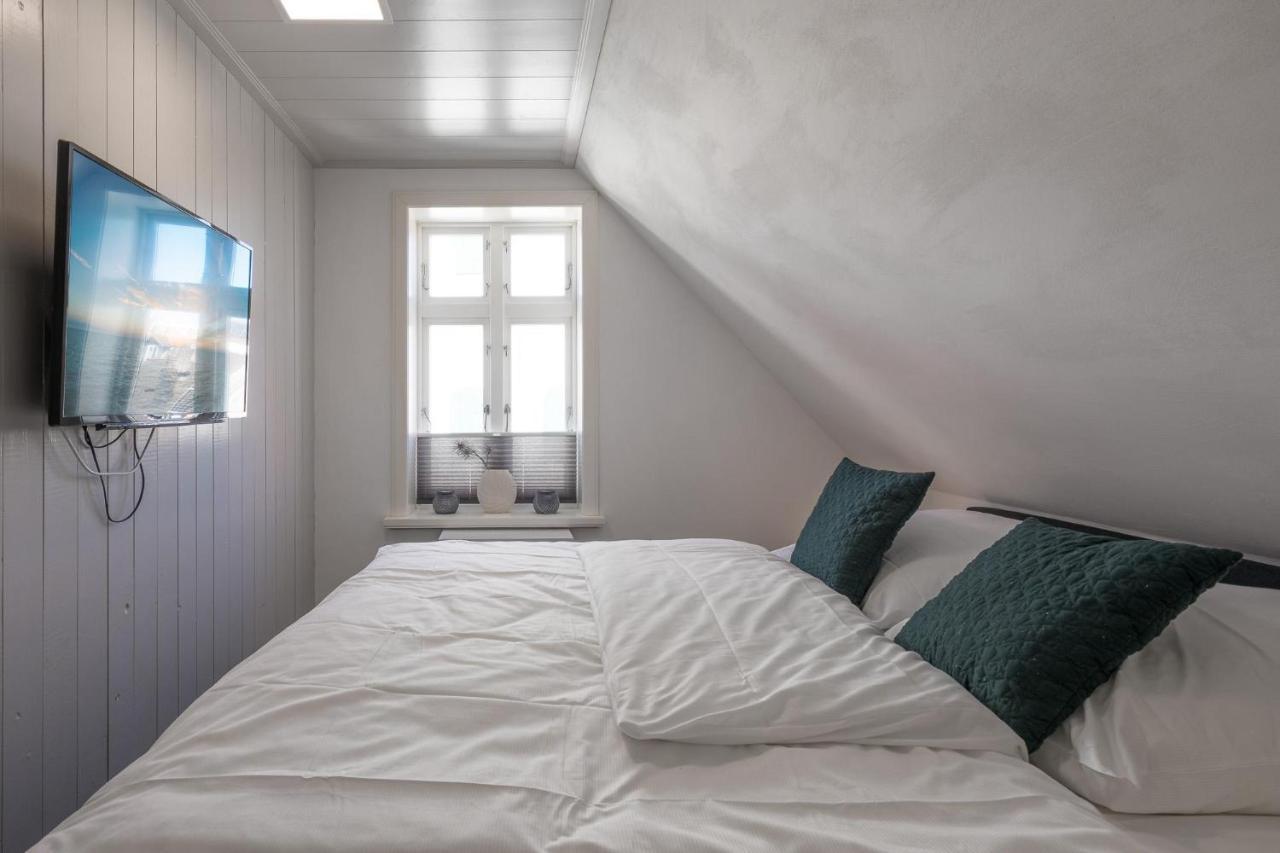 Apartmenthaus Theodor Storm - Unter Sternen Husum  Buitenkant foto